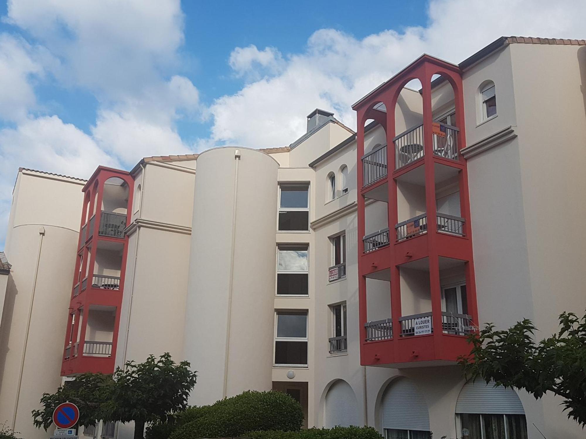 Studio Renove Avec Balcon, Animaux Acceptes, Wifi, A 650M Des Thermes - Fr-1-451-92 Lamalou-les-Bains Exterior foto